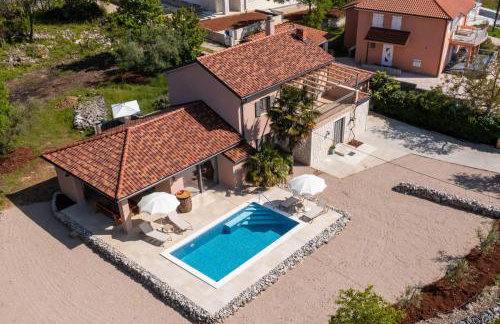 Villa ULIKA with private pool and sauna - Foto 1