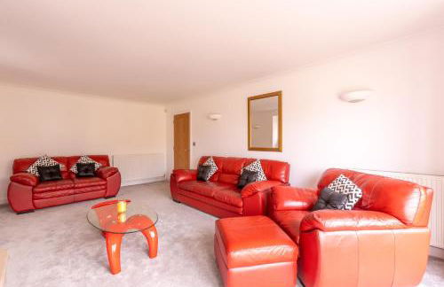 IRO Properties Limited - Foto 10