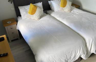 Thistledown Lodge! 5 minutes from beach! Free cancellation! - Foto 3