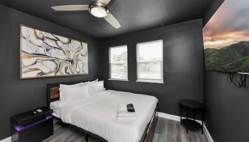 2 Homes Sleeps 8 4BD 2BA Near NRG DT Med Cen - Foto 2, Garden view, towels