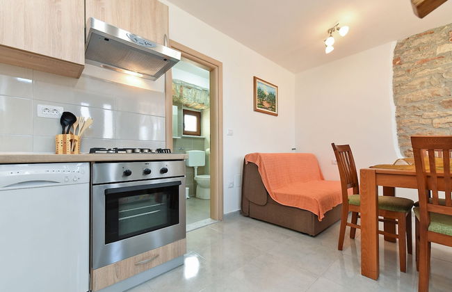 House 1735 - Photo 17