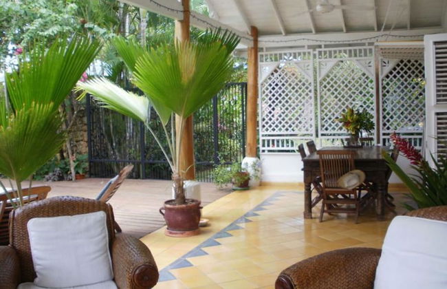 Charming Caribbean Style Villa Near Superb Beach - Photo 23