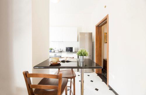 CasaViva - Elegant Trilo with parking in Genova - Foto 9