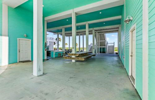 Beachfront Hideaway! Luxury Beachfront, SwimSpa, Game Room, Firepit by Bolivar Vacations - Foto 75