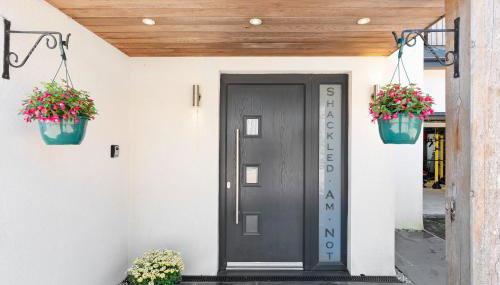 Shackled-Am-Not - Luxury home sleeps 8 with hot tub and games room North Cornwall - Foto 2