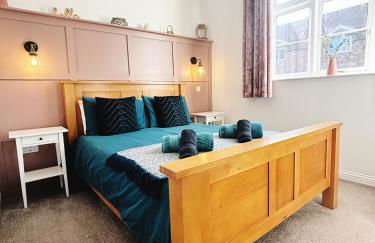 Potters Lodge - private parking & self check in - Foto 18