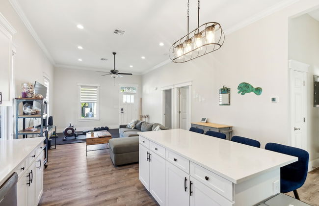 Historic 1918 Tampa Home With Modern Comforts & Charm 2 Bedroom Home by RedAwning - Foto 24