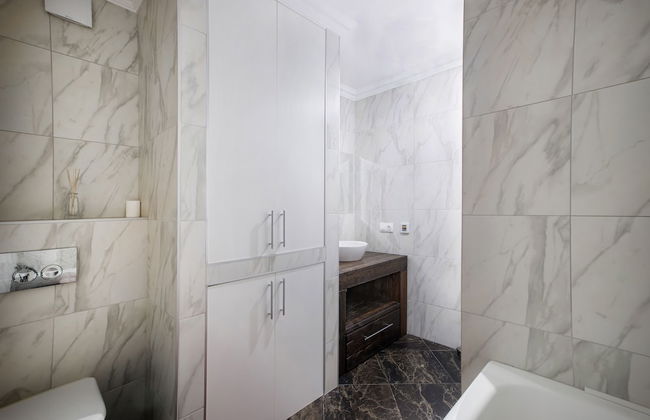 The 26th Apartments - Photo 8