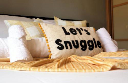 Heathrow Modern House with Parking & Fast WiFi - Foto 21