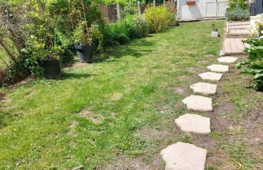 petite maison sympathique plein de charme - Foto 15