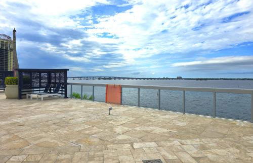 Luxury 2BR in Downtown Fort Myers Pool & Terrace - Foto 30