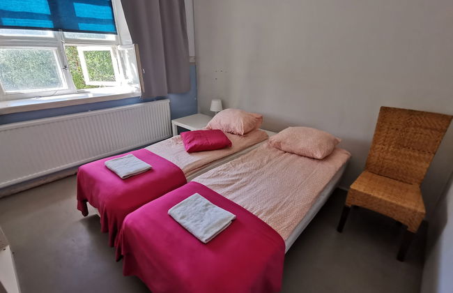 Captivating 4-bed Apartment in Kotka Saunafacility - Photo 2