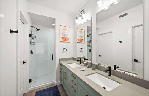 SLC Townhome King BD 2 Car Garage - Foto 21