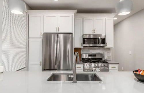 2 homes side by side downtown with fenced yard and hot tub - Foto 17