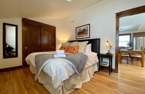 The Beautiful Bears Den! Walk to Old Town and CSU! - Foto 25