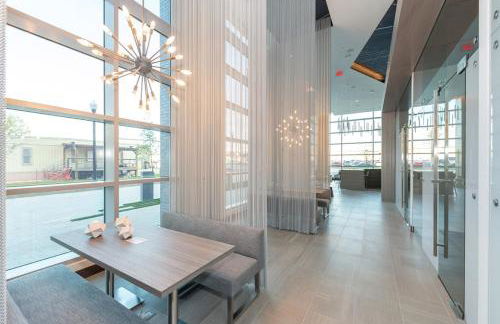 Global Luxury Suites Crystal City - Foto 40