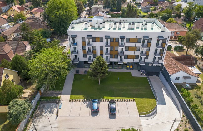 TESLA Residence Subotica - Photo 62