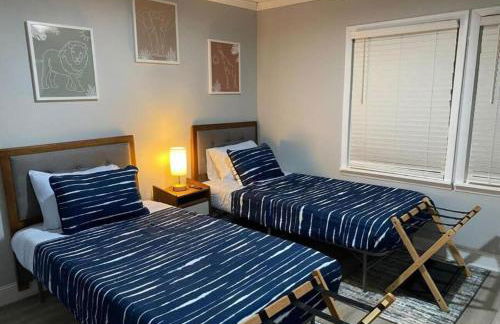 Modern 2BR Aparment near NC ZOO w Parking - Foto 7