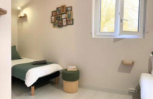 Grand Gîte Le Saule en Scie - 3 étoiles - Spa chauffé, 12 à 14 pers, jardin clos, 30 mn PuyduFou - Foto 25