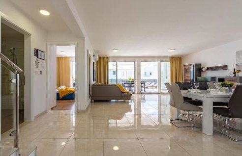 Luxurious Home In Novalja - Foto 17