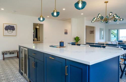 The Blue Sapphire 3BR 3BA Luxury Lakefront Home on Mineola Bay Stunning Views on Chain O Lakes - Photo 21