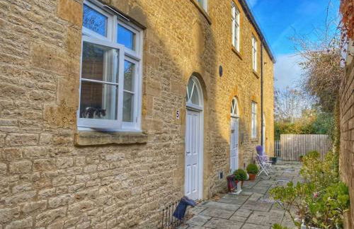 Cotswold Chapel, sleeps up to 5 in kingsize beds - Foto 1