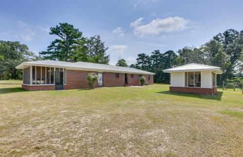 Pet-Friendly Slocomb Vacation Rental with Sunroom! - Foto 29