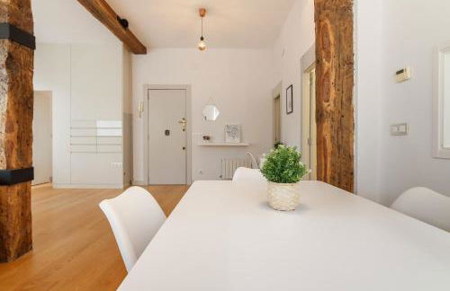 Muy Luminoso a 5 min del centro de Bilbao - Foto 15