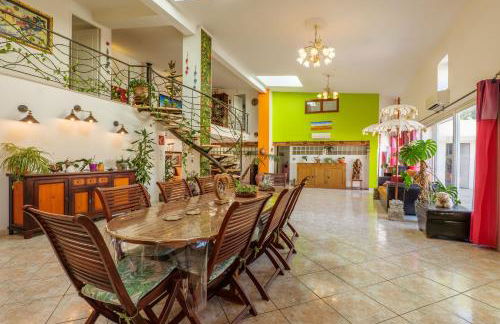 Loft d'exception 350m2 spacieux et lumineux avec piscine à 15 min de la mer - Foto 9