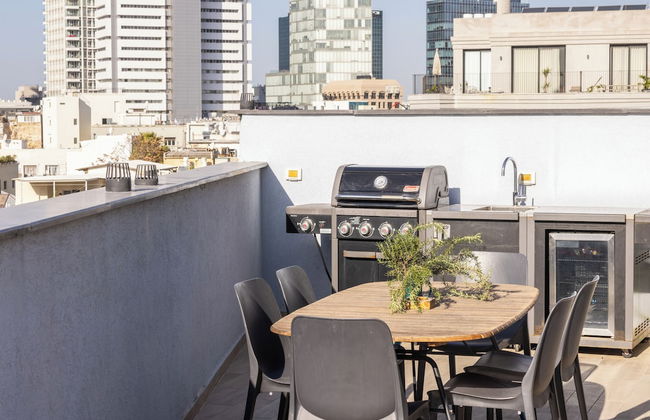 Rooftop Jacuzzi Penthouse by Sea N' Rent - Foto 23