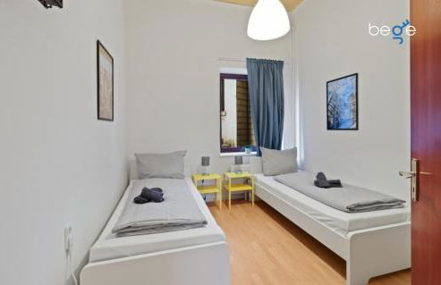 BEGE APARTMENTS WorkLounge - Photo 11