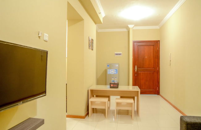 2 Bedrooms Grand Palace Apartment Kemayoran by Travelio - Foto 4