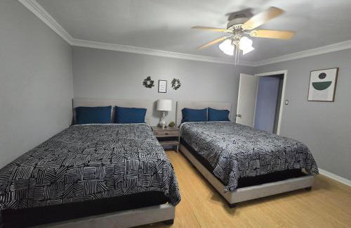 HoustonGem Private Pool & Hot Tub 20 Min to DT - Foto 19