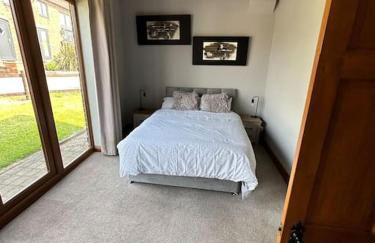 Holmleigh Annexe - Photo 10