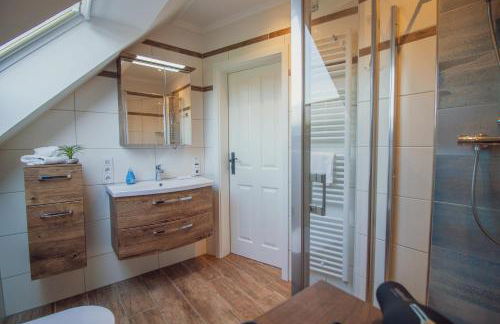 Up Besöök - Rapsblüte mit Infrarotsauna - Foto 30