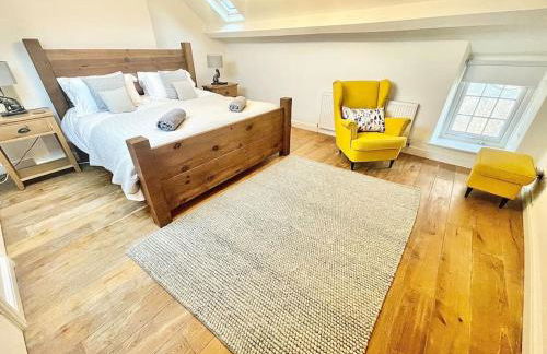 *Brecon Beacons,Log Burner, hot tub Dogs Welcome* - Photo 8