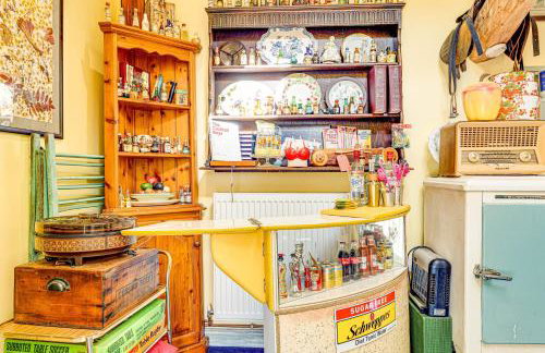 Family Country Cottage With a Private Valley View - Foto 28