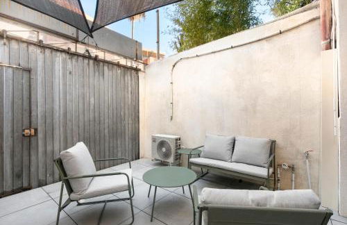 Loft Industriel avec Terrasse et Filet Suspendu à Nice Cimiez - Foto 9