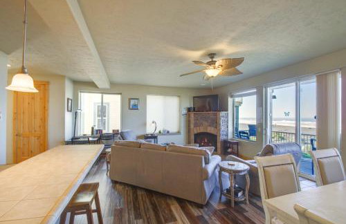 Quiet Waterfront Escape with Hot Tub and Beach Access! - Foto 6