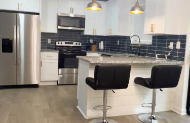 Cozy Contemporary Bungalow - Foto 12