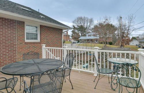 Large Home with Deck and Grill about 9 Mi to Virginia Tech - Foto 27
