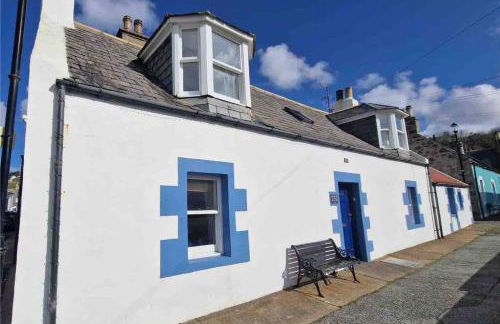 Cullen Seaside Cottage - Foto 1