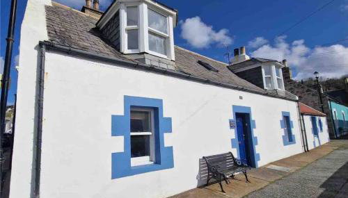 Cullen Seaside Cottage - Foto 1