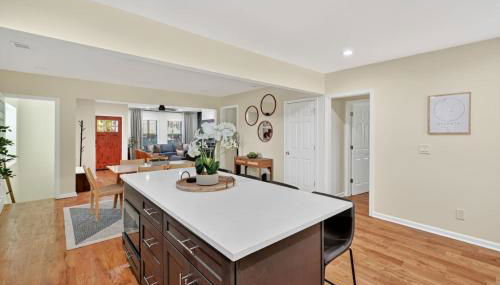 Grove Park Haven Sleeps 12, Large Backyard - Foto 4