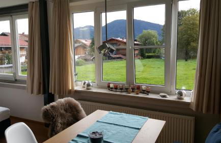 Offen gestaltetes Design Apartment in Bad Wiessee, 350m vom See - Foto 3