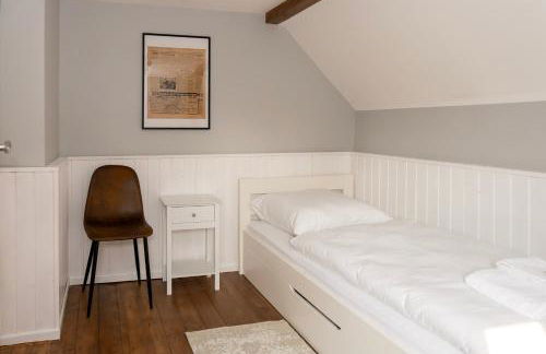 LANDHAUS by Comfort Housing - up to 7 guests - Foto 14