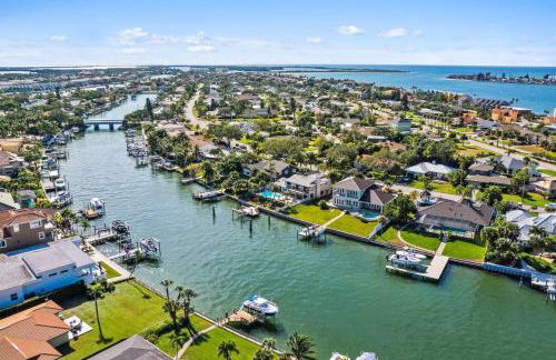 Peaceful Haven Waterfront Home Tierra Verde - Foto 40