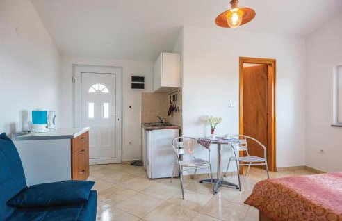 Cozy One Bedroom Apartment With Terrace - Foto 13