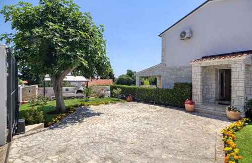 House Breeze - Premantura, 4 bedroom house with pool, jacuzzi, sauna and gaming room - Foto 37