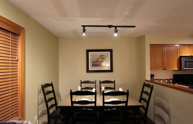 Glacier's Reach by Whistler Retreats - Photo 11